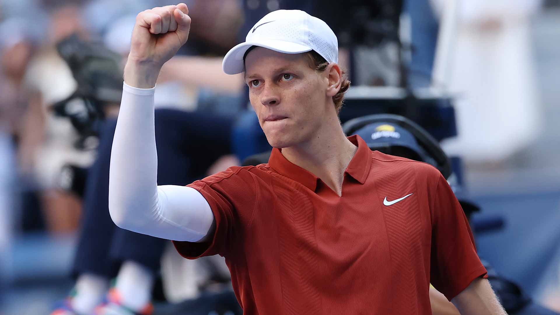 Jannik Sinner es el No. 1 del PIF ATP Rankings, pero actualmente en el No. 2 en el ranking en vivo.