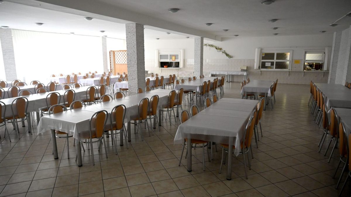 Časť žiakov základnej školy v Spišskej Belej príde o teplé obedy