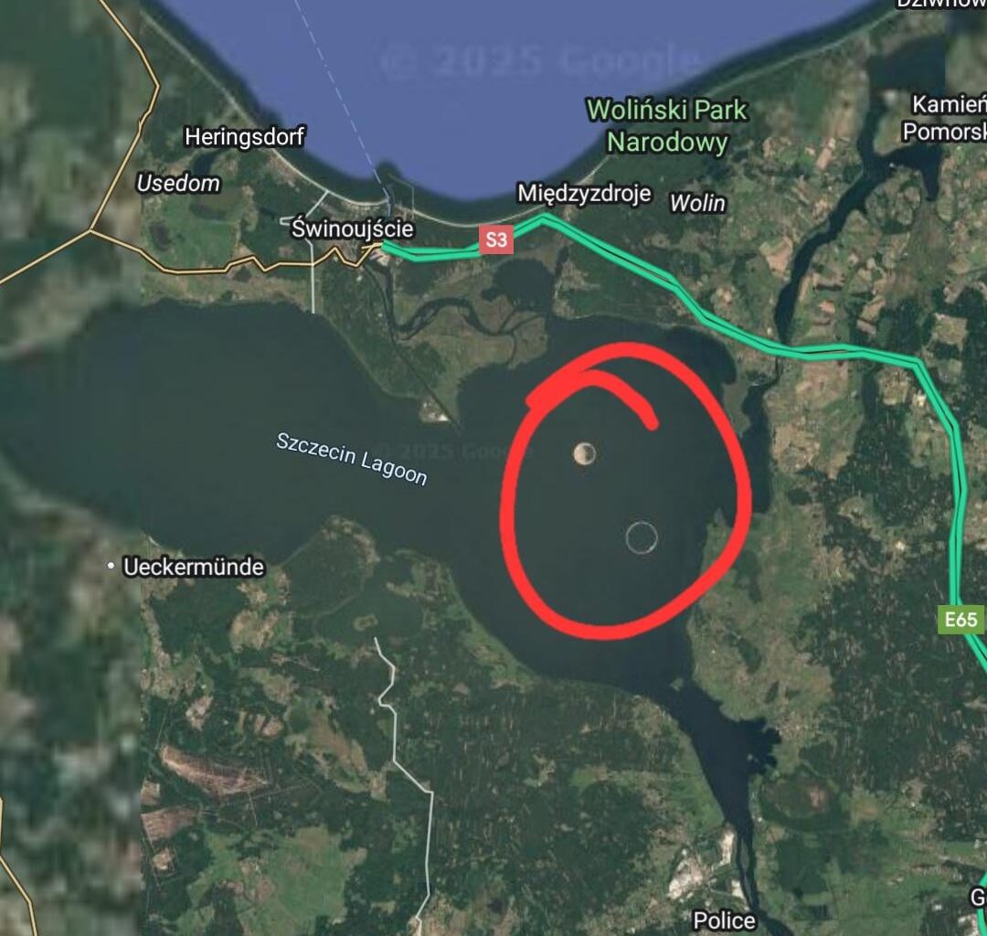 Flying over Szczecin Lagoon. What are these perfect circles? When I zoom in on Google earth, it reverts to old photos when there was nothing there.
