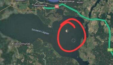 Flying over Szczecin Lagoon. What are these perfect circles? When I zoom in on Google earth, it reverts to old photos when there was nothing there.