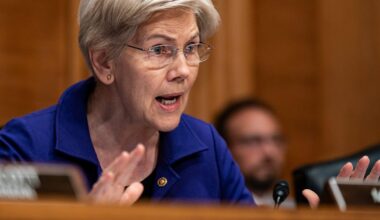 Trump Loses It as Elizabeth Warren Exposes His Terrible Economy
