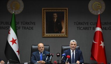 Turkish Trade Minister Omer Bolat and Syrian Minister of Economy and Industry Nidal Shaar attend the signing ceremony in Ankara, Türkiye on August 5, 2025. (AA Photo)