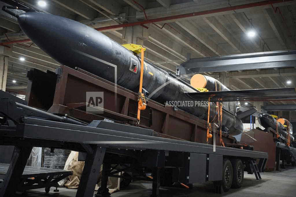 It is claimed that the photo shows a Ukrainian Flamingo missile with a range of over 3,000 km