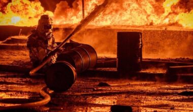 Putin Ignores Azerbaijan’s Warning, Destroys Azeri Oil Facility in Ukraine