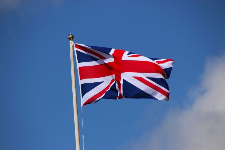 The era of oil in maritime is ending, UK government's forecasts show