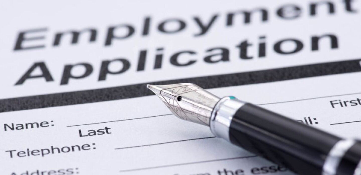 Which state wants to create a database of people who miss a job interview?