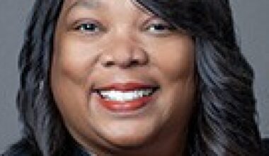 Metro councilwoman accused of demanding $500K from Nashville business owner