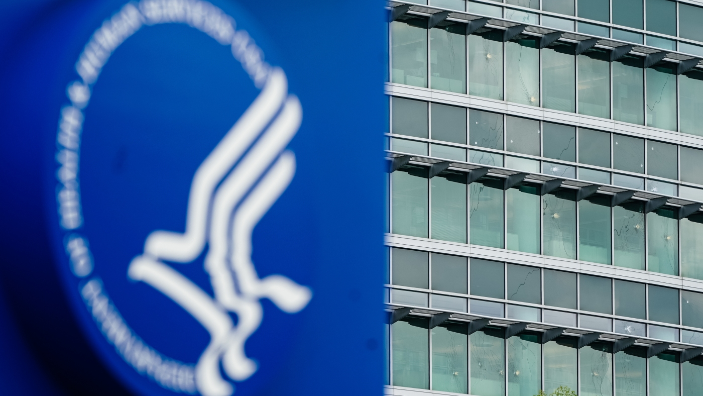 After the CDC shooting, federal workers pressure RFK Jr. for more protections : Shots