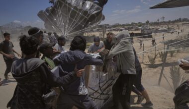 Netanyahu hints at expanded war in Gaza. Former Israeli military and spy chiefs object