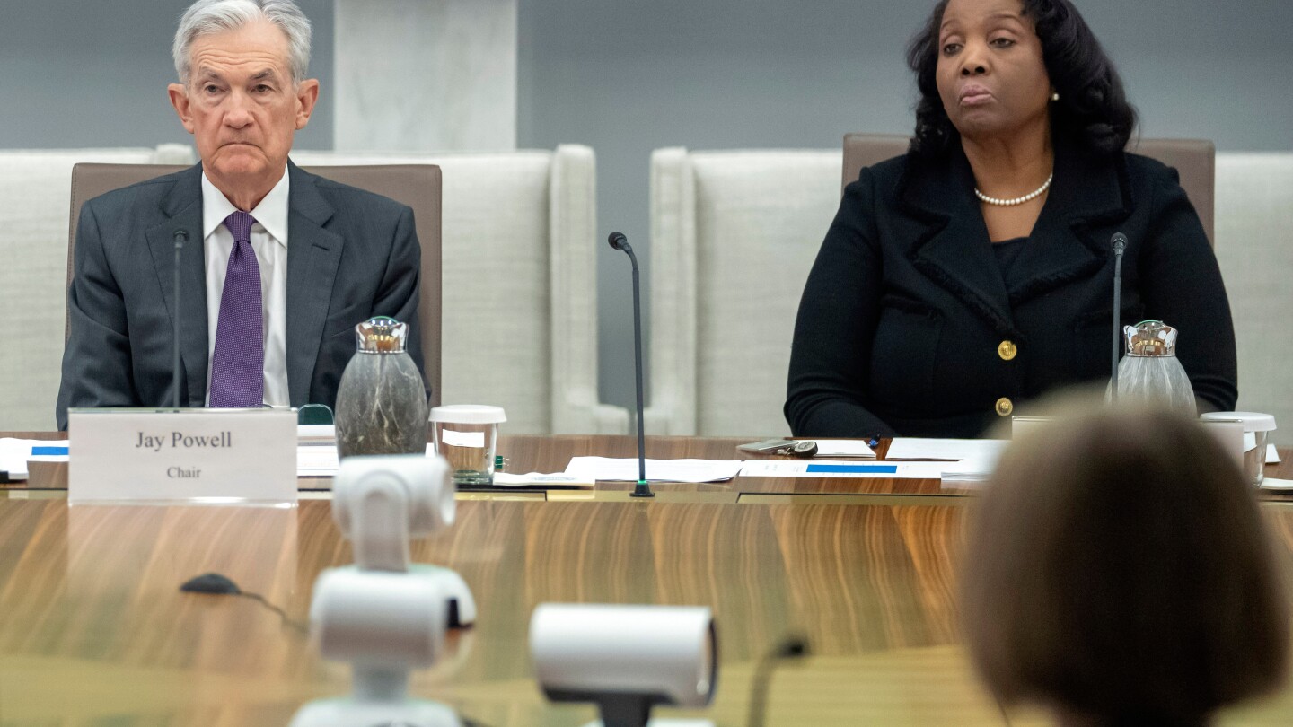 Live updates: Trump to fire Fed Governor Lisa Cook