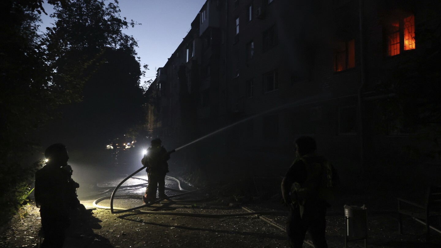 Russian attack on southern Ukraine kills 1 and wounds dozens