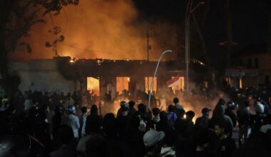 A mob sets fire to Indonesian parliament building and kills at least 3