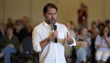Sen. Ruben Gallego charges up Iowa crowd as he attacks Trump's tax bill