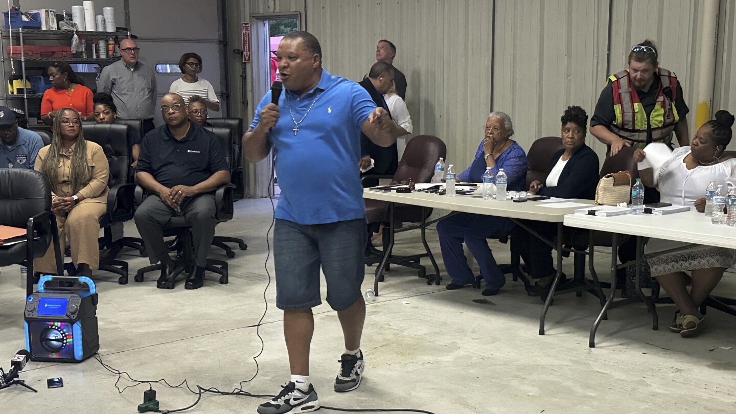 Tennessee town approves immigration detention facility at former prison