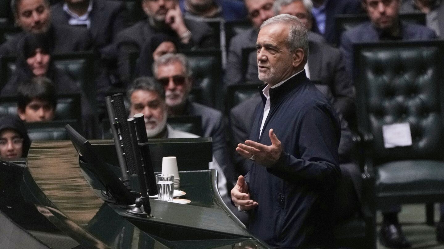 Iran's president mocks Netanyahu over pledge of help in water crisis