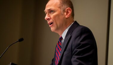 Fed's Goolsbee backs central bank autonomy, questions tariffs