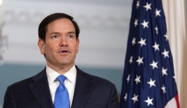 Swiss president meets US Secretary of State for last-minute trade talks
