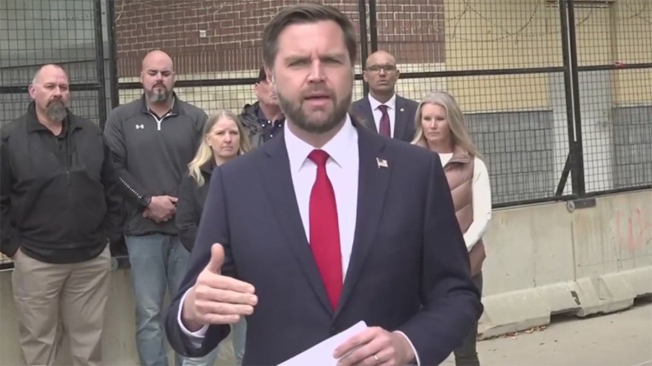 JD Vance scheduled to visit La Crosse, Wis. this week