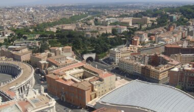 Vatican publishes regulations on the awarding of public contracts