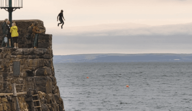 Sea jumping in Clovelly