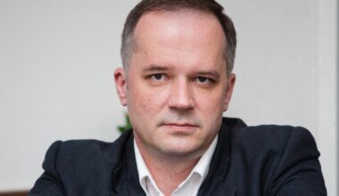 MARIÁN VITKOVIČ: SLOVENSKO MÔŽE ZACHRÁNIŤ LEN VLÁDA NÁRODNEJ SPÁSY, INAK REÁLNE SKONČÍ