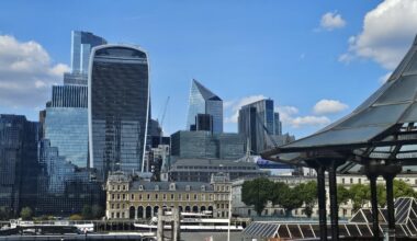 London Fabulous in the Sun