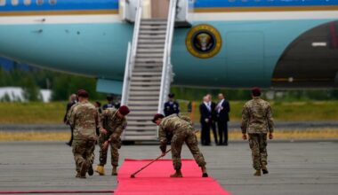 Newsom's Press Office Slams 'DISGUSTING' Use Of U.S. Soldiers To Roll Out Red Carpet For Putin