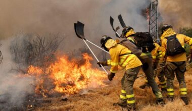 L'Espagne déploie des centaines de soldats supplémentaires pour lutter contre les feux de forêt