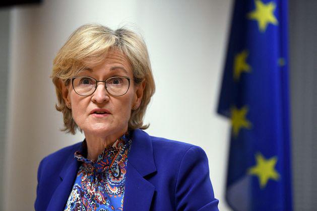 Shock as Fine Gael’s Mairead McGuinness pulls out of presidential race