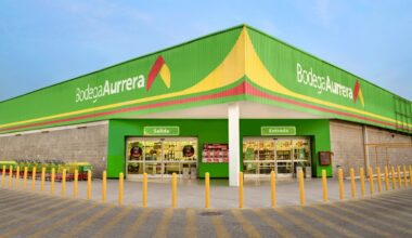 Walmart Mexico CEO resigns - Talk Business & Politics