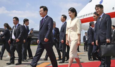 Trade and defense on the agenda as President Donald Trump hosts South Korea's Lee Jae Myung