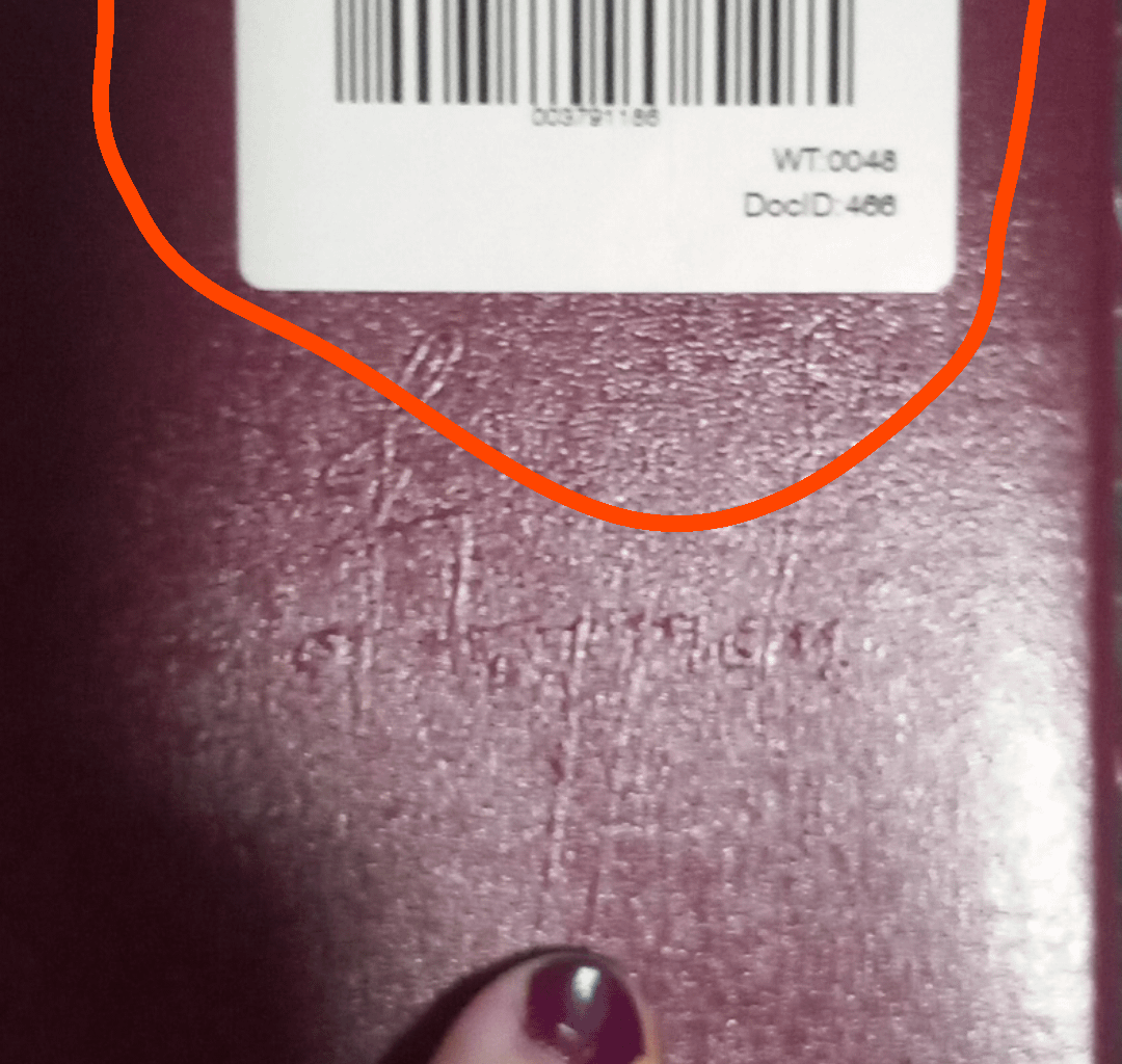Barcode-Sticker am Reisepass lassen, oder kann er weg?