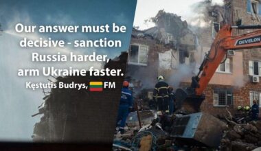 In response to a devastating Russian airstrike on Kyiv, Lithuania's Foreign Minister stated on X social media that this is Russia's "true peace intention." He calls for a strong response: arm Ukraine faster and strengthen sanctions against Russia.