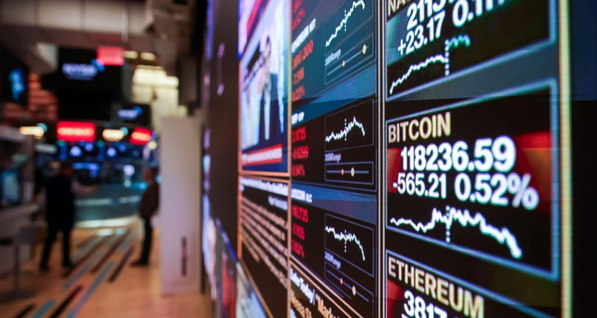 Donald Trump exposes US retirees to new world of risk with 401k order