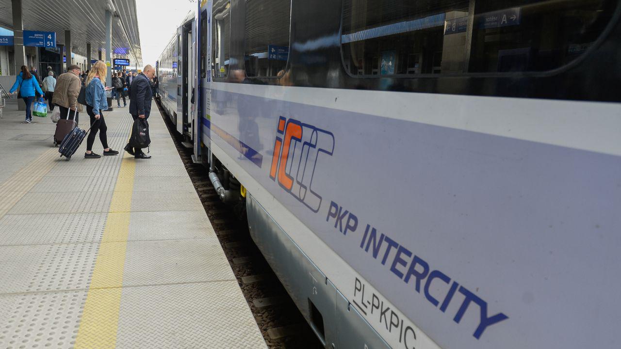 Trains to travel at over 300 km/h on Poland’s new high-speed railway