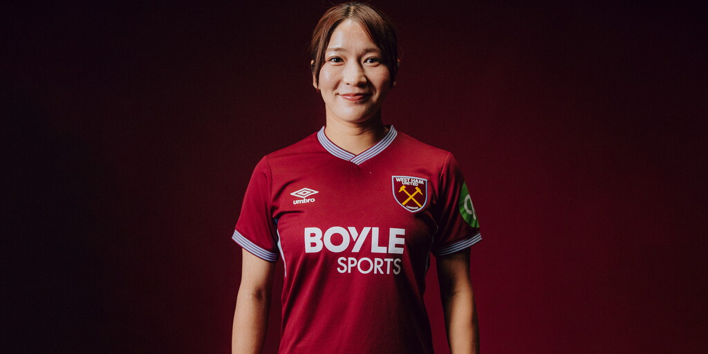 West Ham United complete signing of Japan international Yu Endo