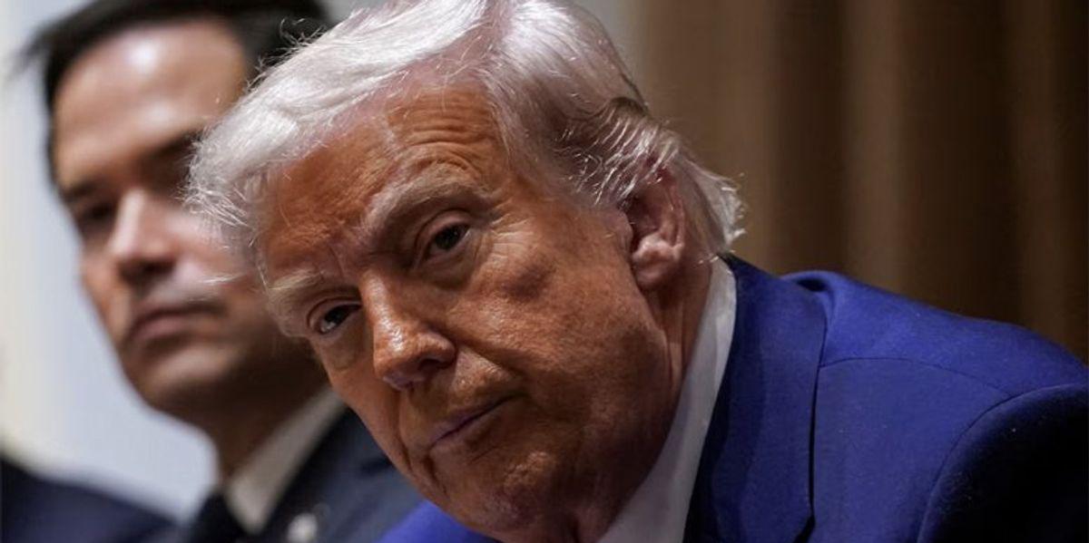 Trump world insiders worried they could be sitting on a 'ticking time bomb': report