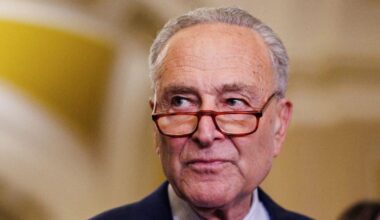 Bylo to jen divadlo. Trump legitimizoval Putina a nic za to nedostal, tvrdí lídr amerických demokratů