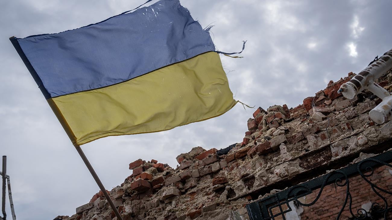 Poll: Ukrainians oppose Russian peace plan, favour EU proposal
