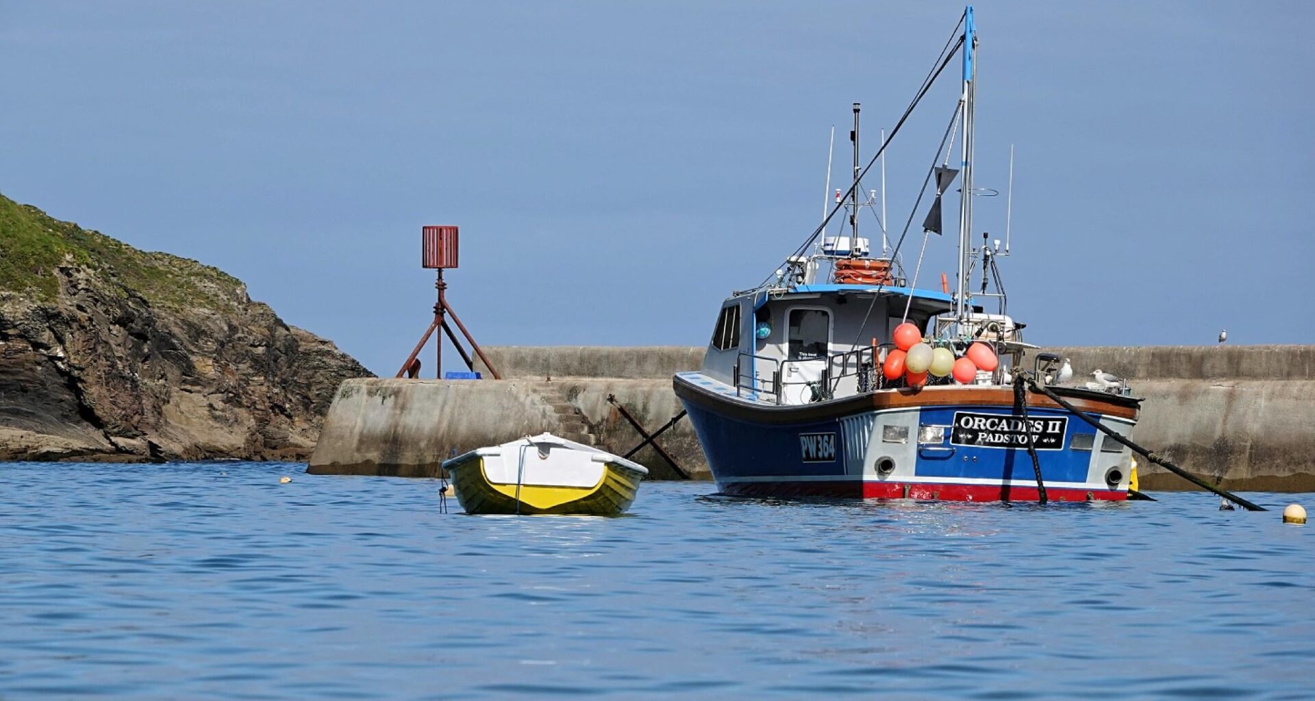 Port Isaac (Cornish: Porthysek), Cornwall.