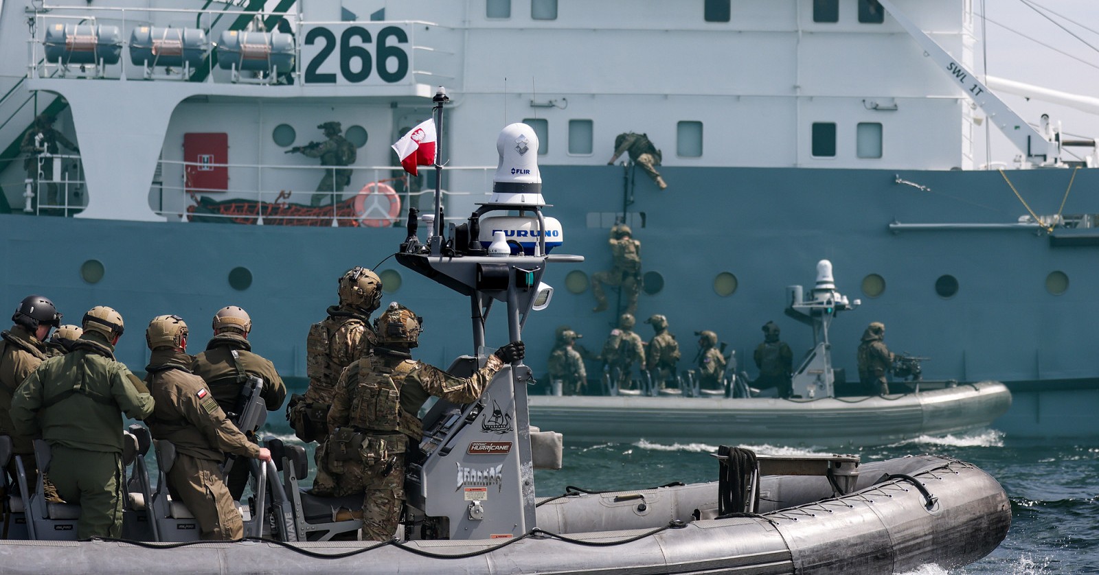 Poland and Sweden hold first bilateral military drills in Baltic