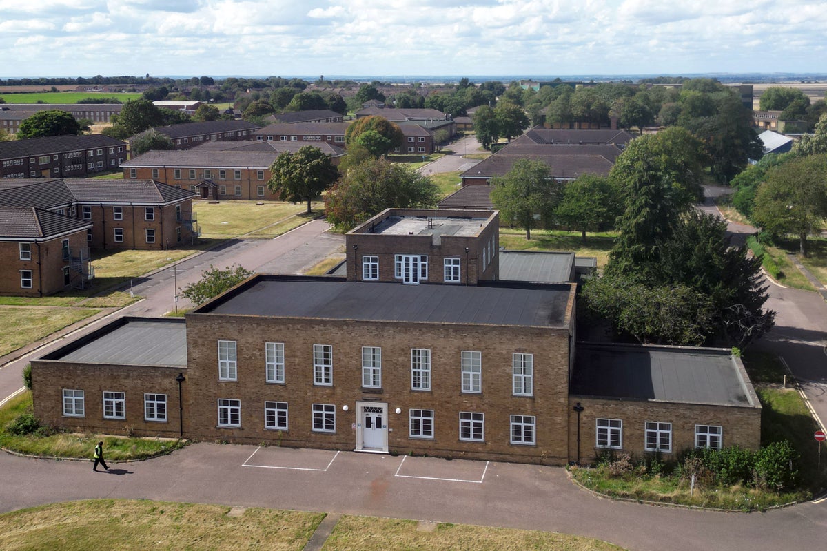 RAF Scampton unsuitable for asylum use and must have ‘positive’ future – council