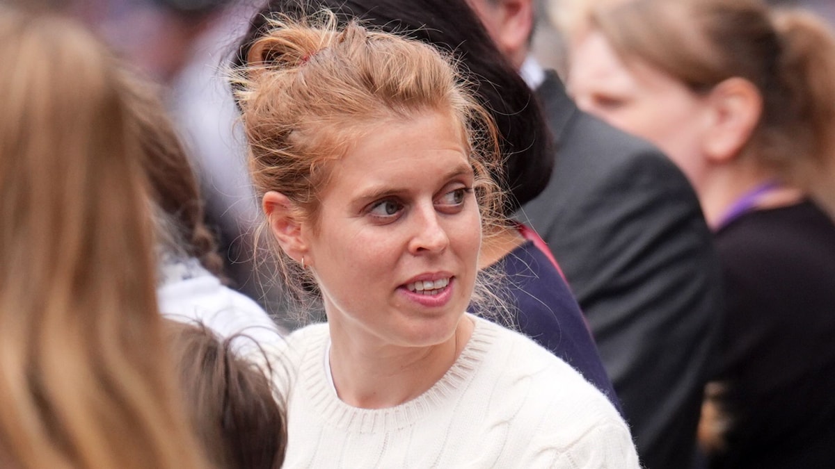 Princess Beatrice's baby girl Athena makes appearance with older siblings Sienna and Christopher at parade