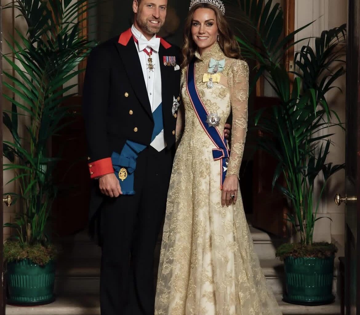 Kensington Palace has released a photo of the Prince and Princess of Wales ahead of the State Banquet tonight