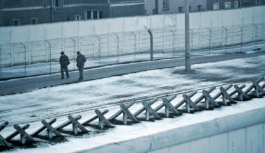 What Zubok's History Reveals About U.S.-Russia Relations Today