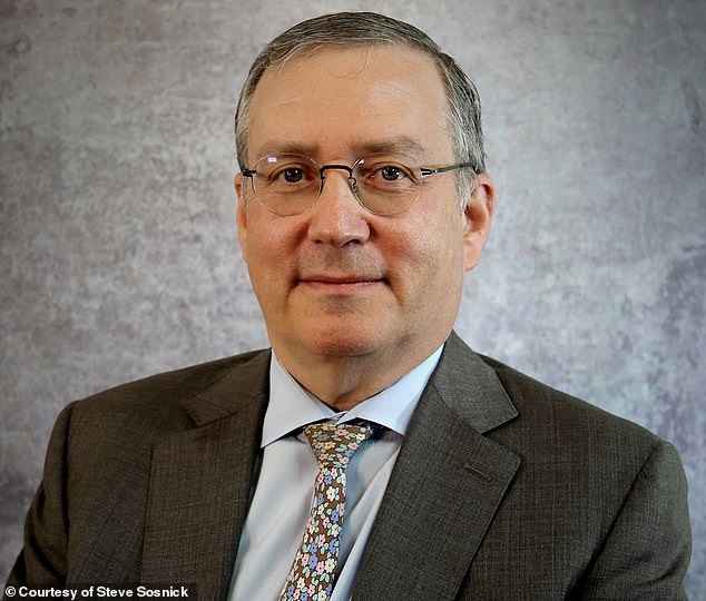 Steve Sosnick, chief strategist at Interactive Brokers, warned about the potential risks from the AI boom