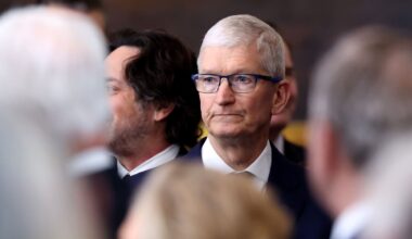 Apple sued by authors over use of books in AI training