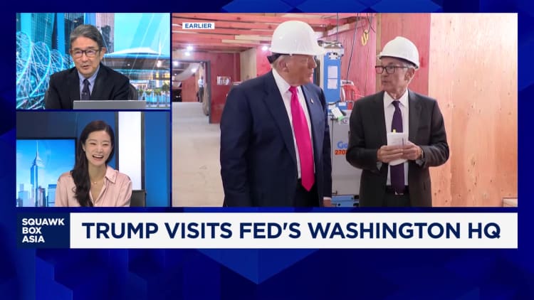 Trump and Powell Awkward Moment over Fed’s renovation cost
