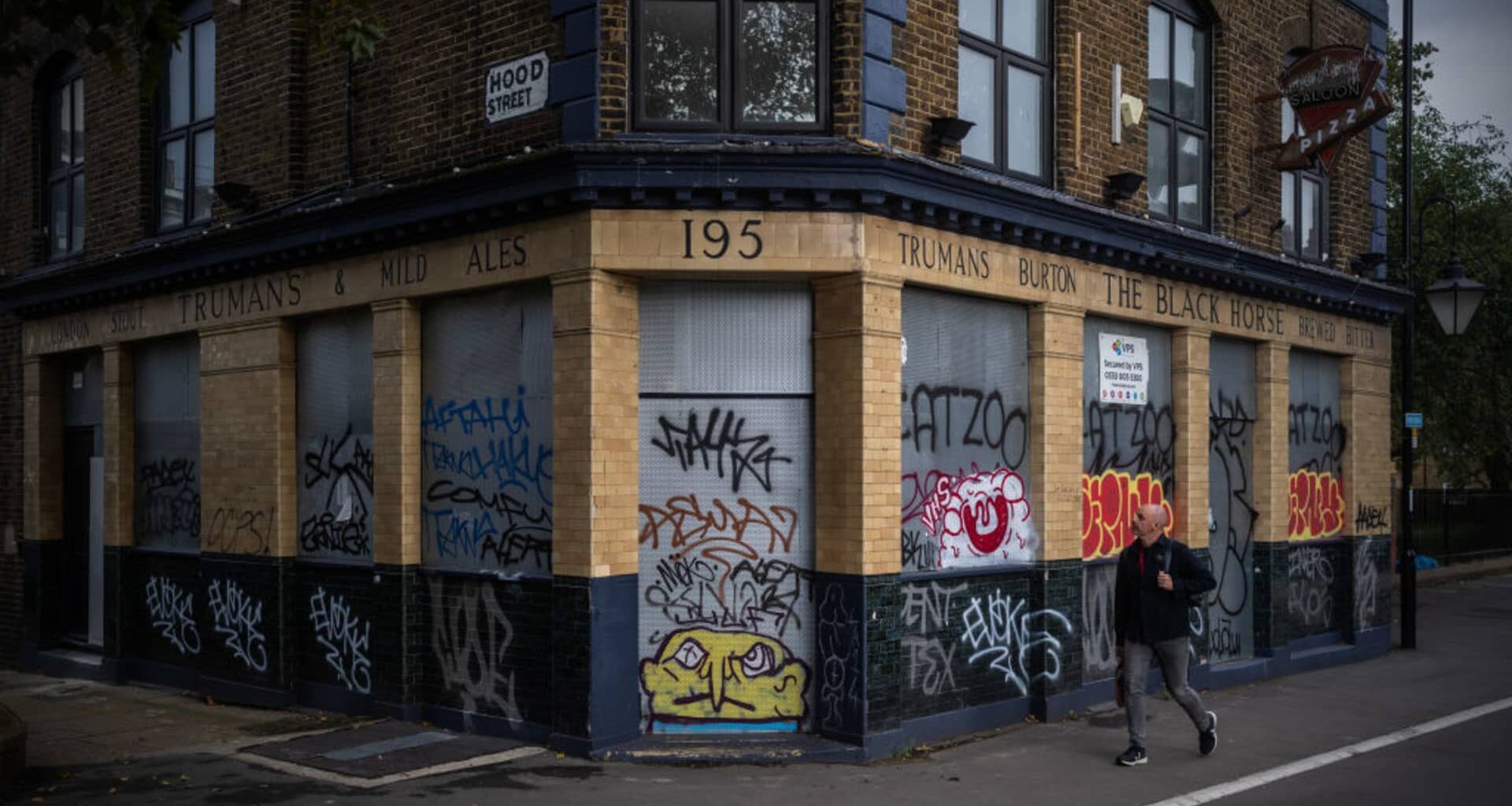 British pubs face closures as cost pressures rise