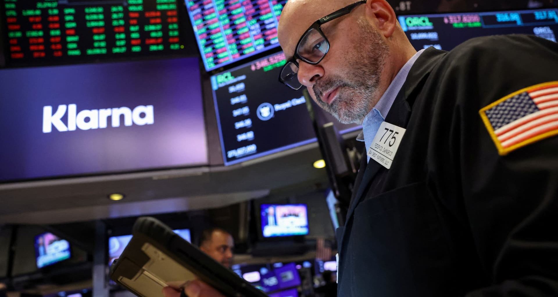 Stock market today: Live updates